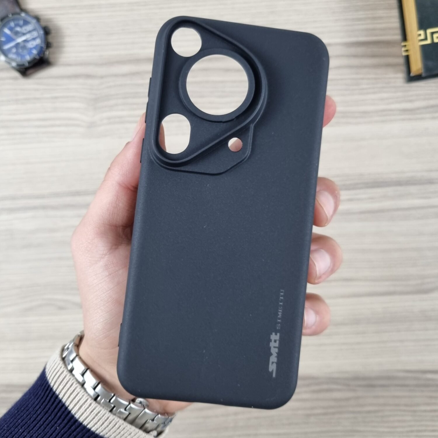 20241226_171224 Pura 70 Ultra- Coque en Silicone Noir Originale SIMEITU