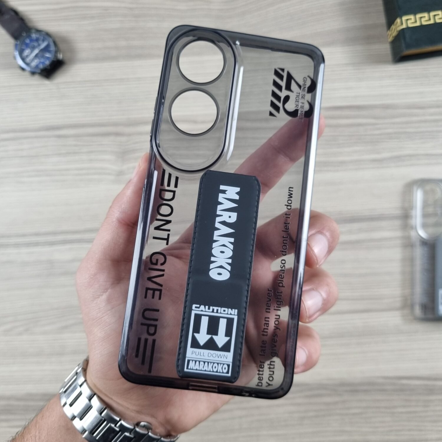 Oppo A60 4G - Coque à Sangle de Support MARAKOKO