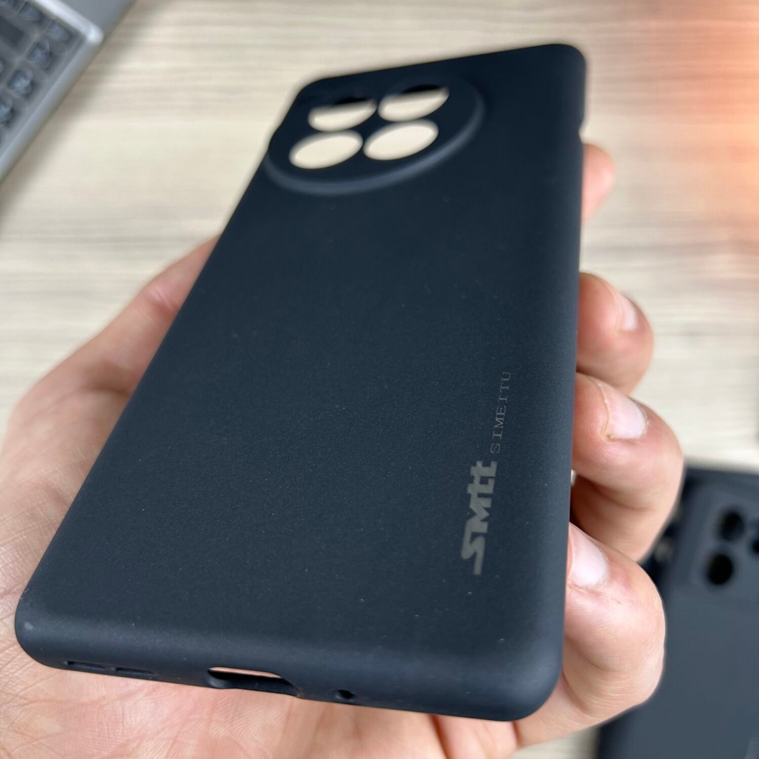 Photo 28-01-2025 7 12 07 AM Oneplus Ace 3 Pro- Coque en Silicone Noir Originale SIMEITU