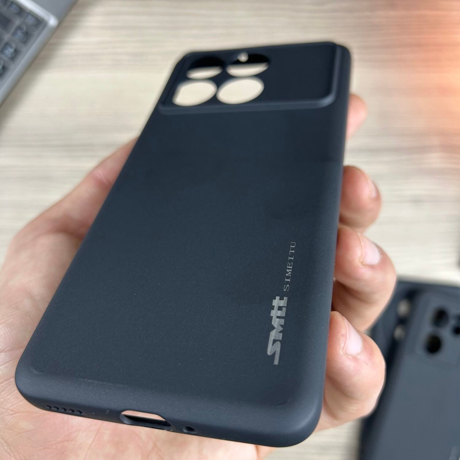 Poco F6 Pro/ Redmi K70- Coque en Silicone Noir Originale SIMEITU