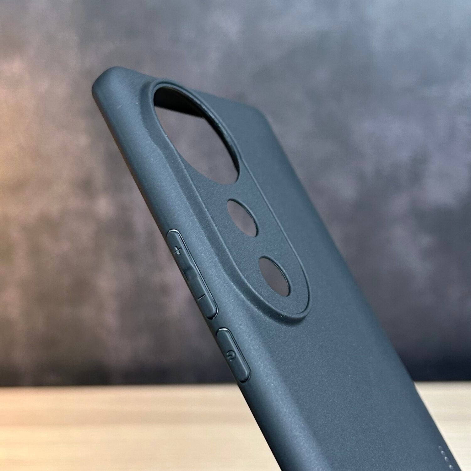 Photo 12-02-2025 8 55 08 AM Vivo V40 - Coque en Silicone Noir Originale SIMEITU