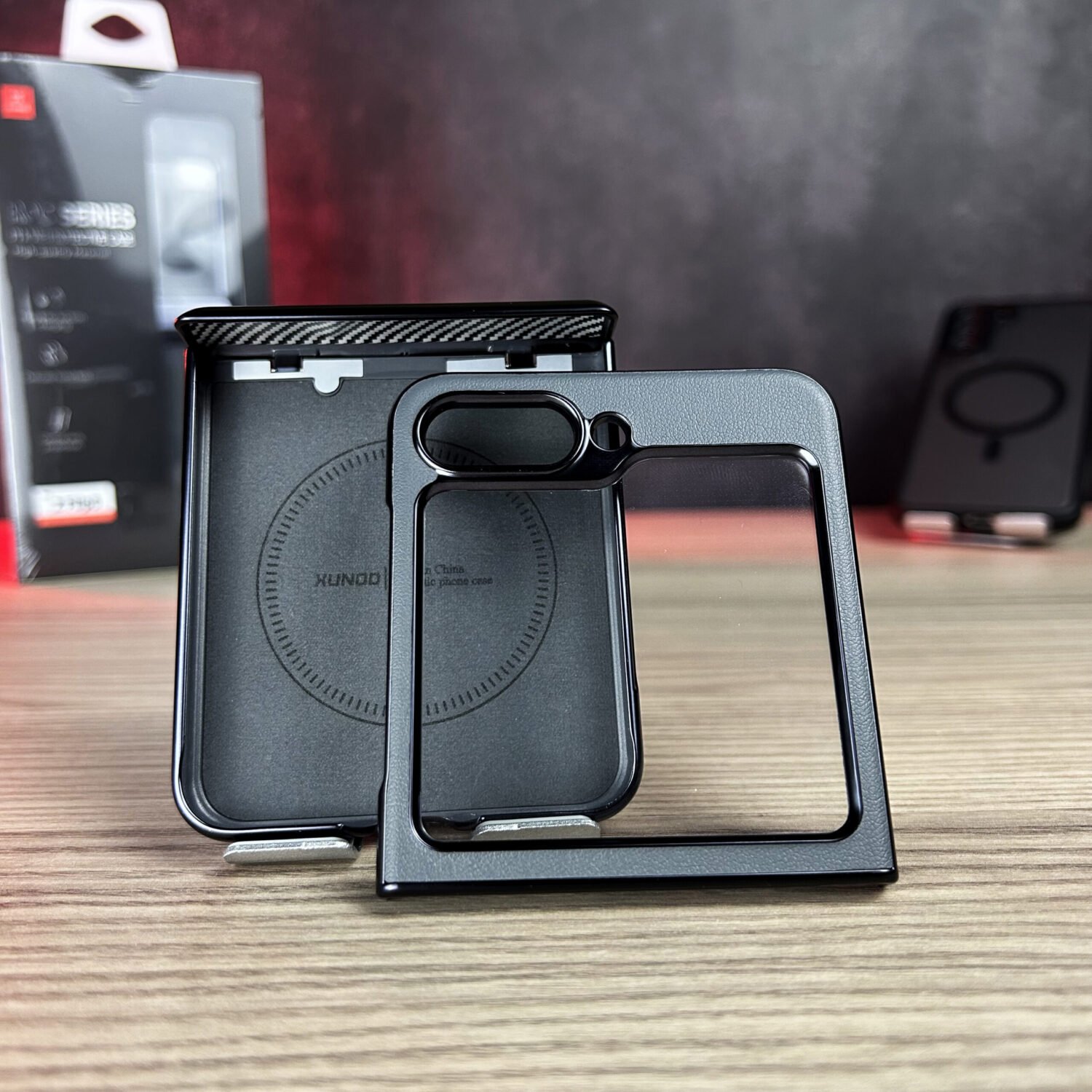 Galaxy Z Flip 6 - Coque Magnétique Originale Xundd Roc en Cuir Végane