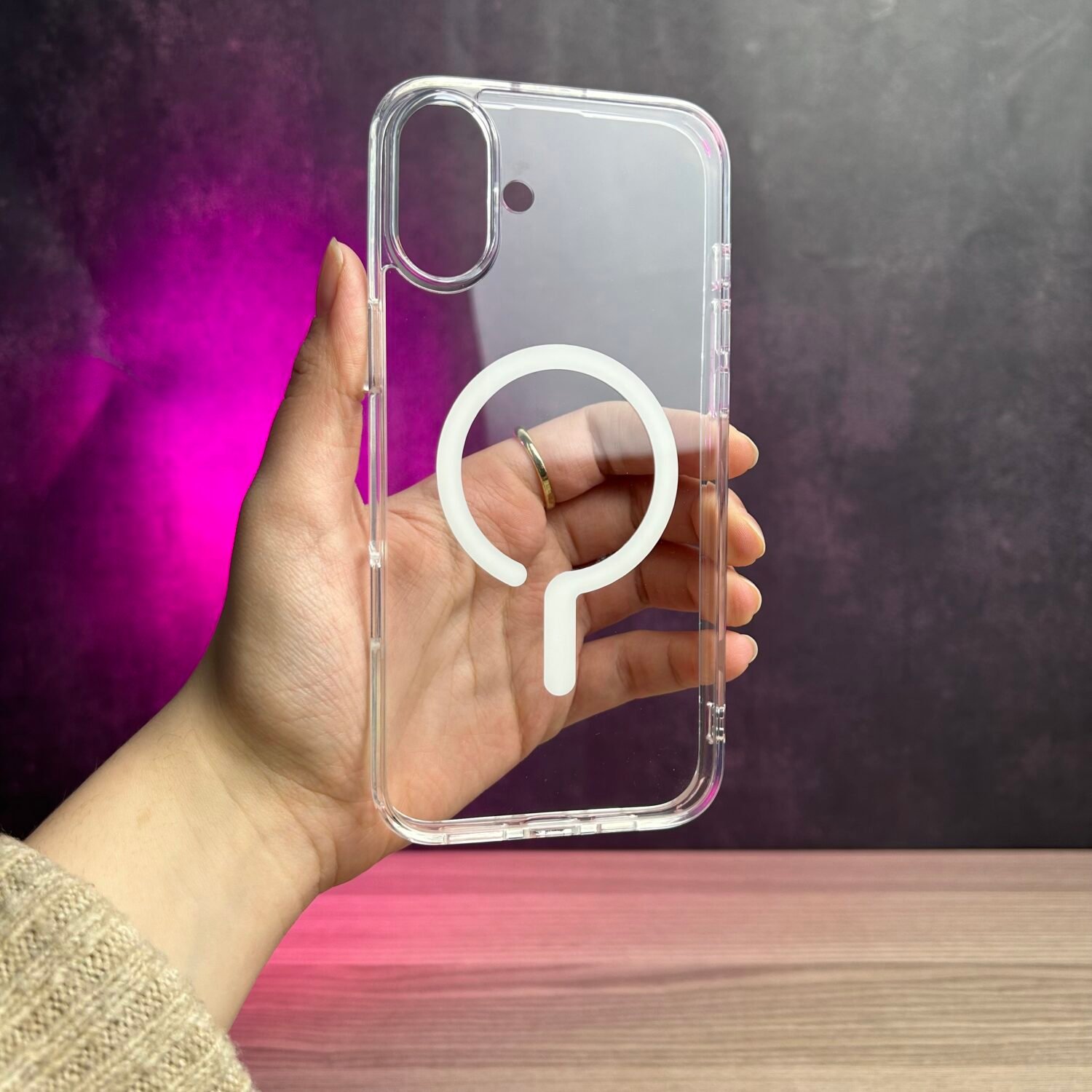 iPhone 16 Plus - Coque Transparente Magsafe Haut de Gamme Anti-jaunissement
