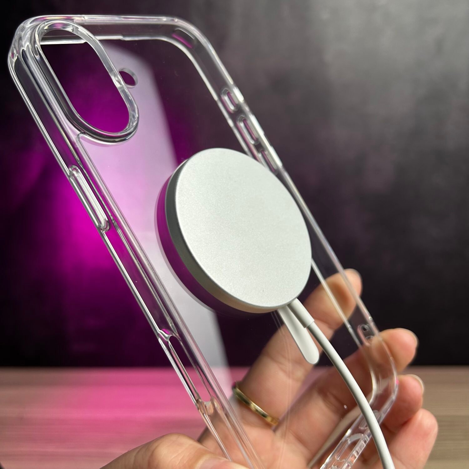 iPhone 16 Plus - Coque Transparente Magsafe Haut de Gamme Anti-jaunissement