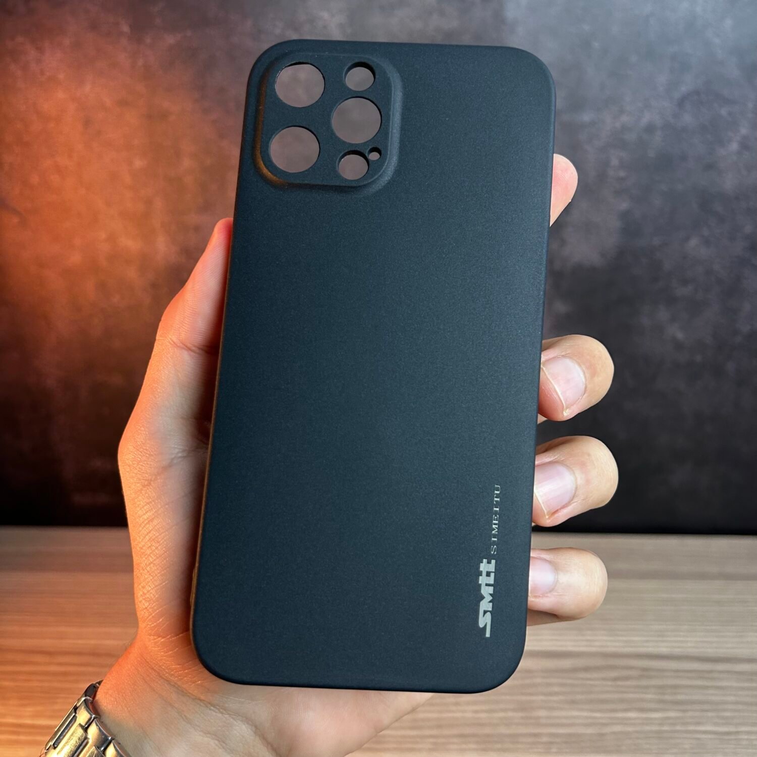 Photo 12-05-2026 2 54 30 PM iPhone 12 Pro - Coque en Silicone Noir Originale SIMEITU
