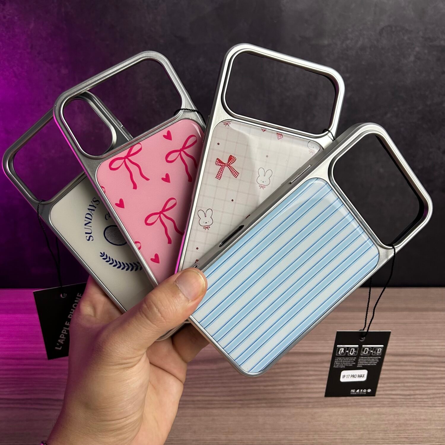 Photo 18-05-2026 5 05 27 PM iPhone 17 Pro Max - Coque En Silicone Premium à Bords Chromés