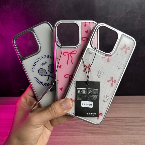 iPhone 16 Pro Max - Coque En Silicone Premium à Bords Chromés
