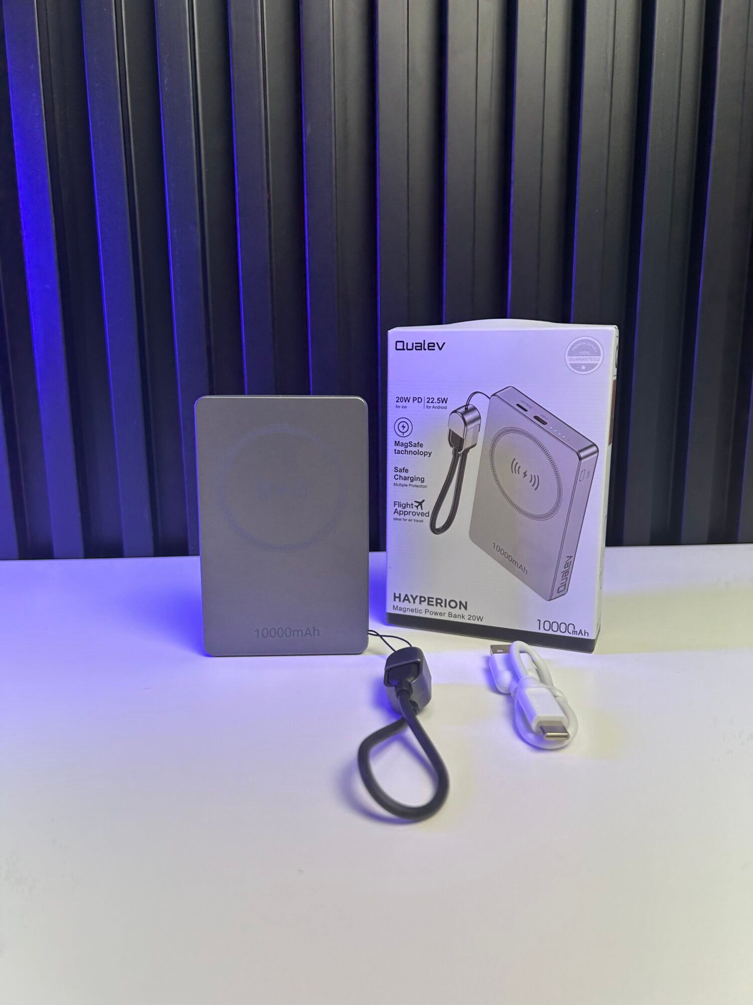 IMG_9769 PowerBank Qualev Hayperion 10000 mAh avec Recharge sans fil et Rapide
