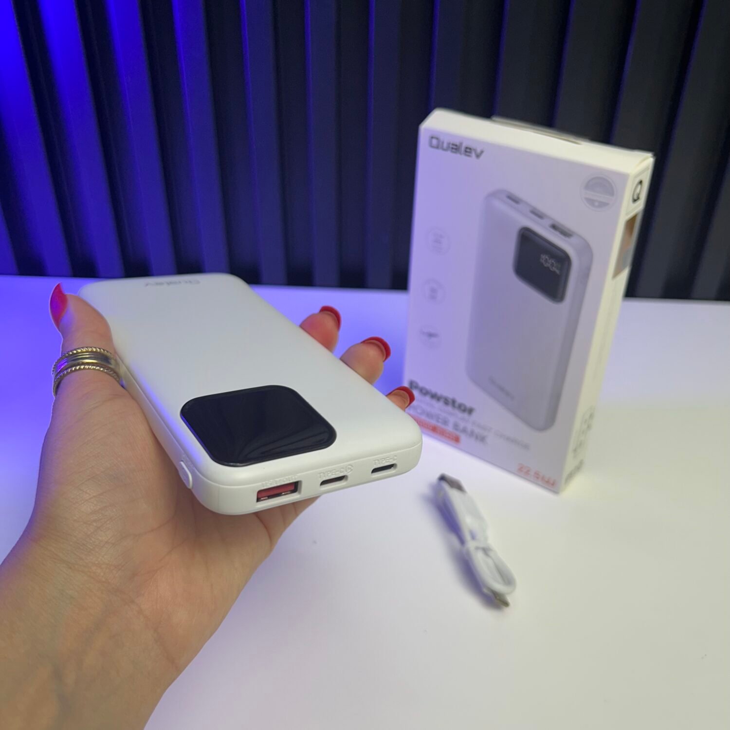 PowerBank Qualev Powstor 10000 mAh avec Recharge Rapide